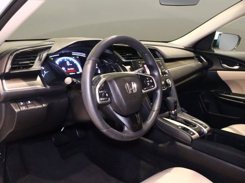 Used 2020 Honda Civic LX image 10