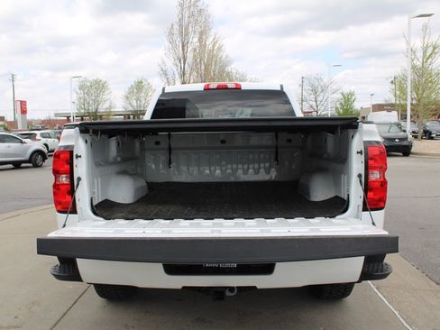 Used 2018 Chevrolet Silverado 1500 LT w/ All Star Edition image 10