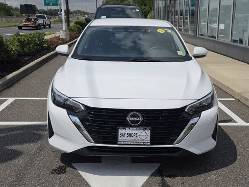Used 2024 Nissan Sentra S FWD image 5