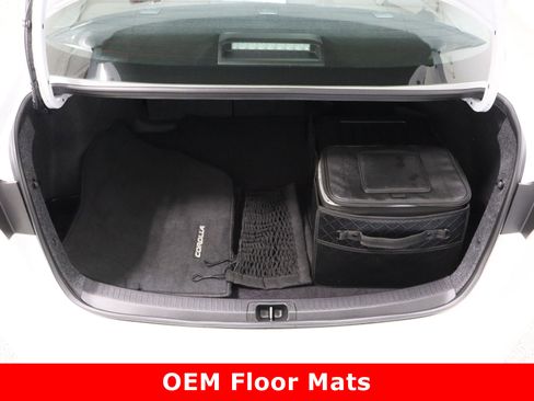 Certified 2026 Toyota Corolla SE image 30