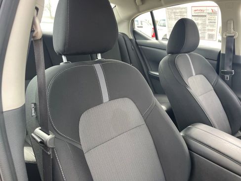 Used 2024 Nissan Sentra SV image 29