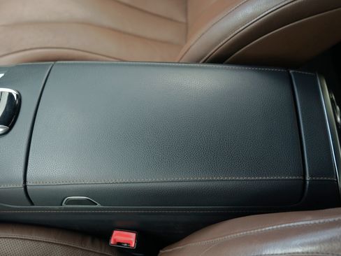 Used 2015 Mercedes-Benz S 550 4MATIC Sedan image 28