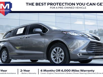 Used 2023 Toyota Sienna XLE