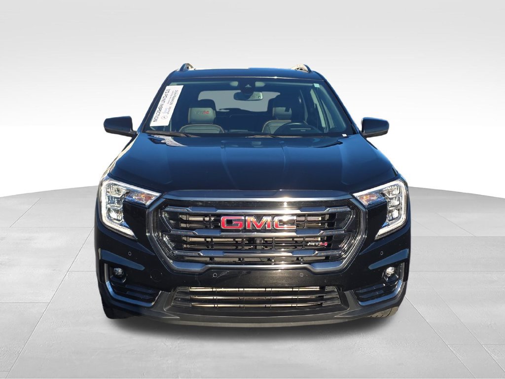 Used 2023 GMC Terrain AT4 w/ Infotainment Package II AWD/4WD image 8