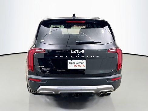Used 2022 Kia Telluride EX w/ EX Premium Package image 6