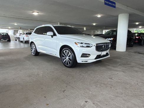 Used 2020 Volvo XC60 T5 Inscription w/ Protection Package AWD/4WD image 5