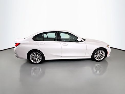 Used 2023 BMW 330i Sedan w/ Premium Package RWD image 11