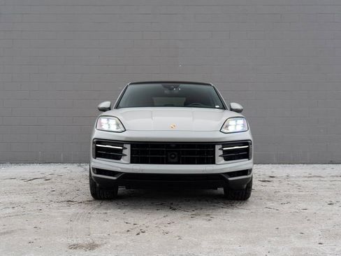 Certified 2026 Porsche Cayenne S image 10