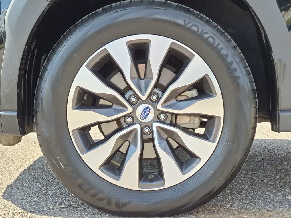 Used 2025 Subaru Outback Limited AWD/4WD image 8