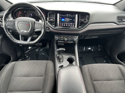 Used 2023 Dodge Durango GT image 2