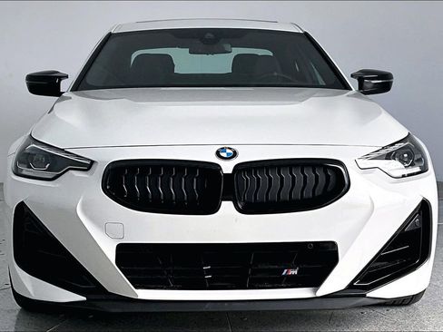 Used 2025 BMW M240i xDrive Coupe image 5