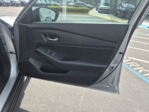 Used 2024 Honda Accord Sport image 21