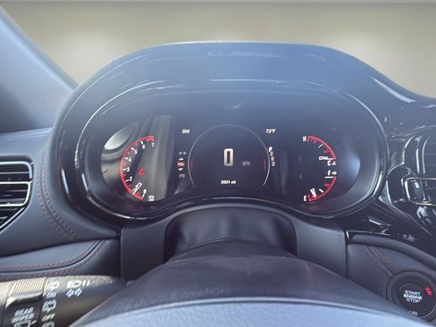 Used 2025 Dodge Durango GT image 12