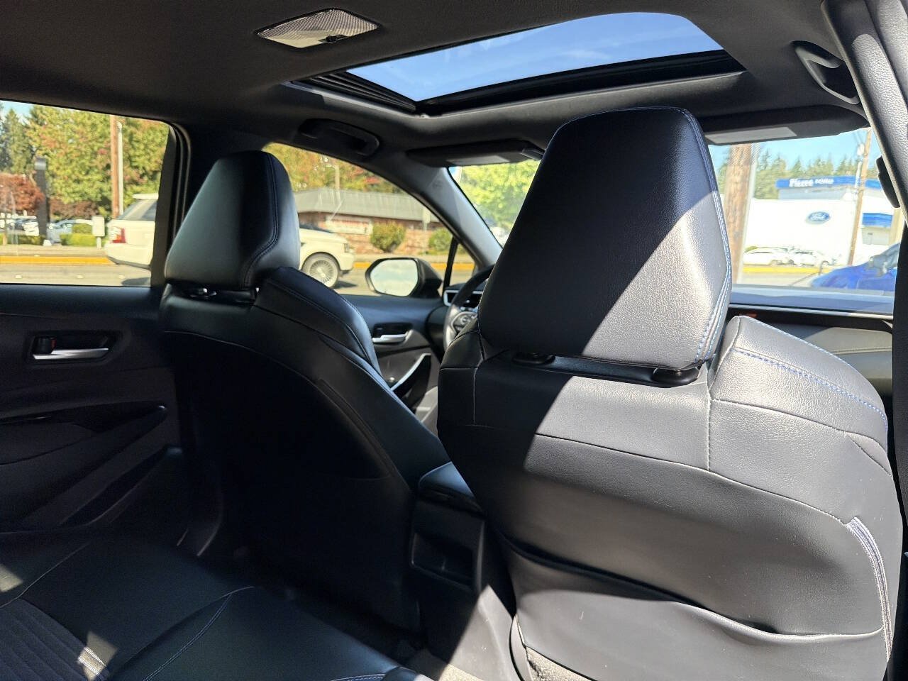 Used 2020 Toyota Corolla XSE FWD image 22