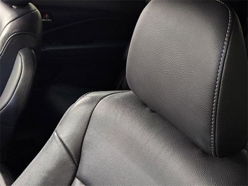 Used 2019 Honda Pilot Touring image 15