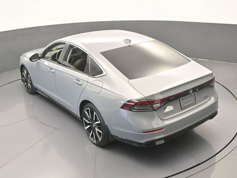 Used 2024 Honda Accord Touring image 46
