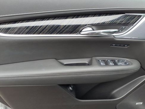 Certified 2024 Cadillac XT6 Premium Luxury w/ LPO, Floor Liner Package image 24