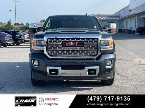Used 2019 GMC Sierra 3500 Denali w/ Duramax Plus Package AWD/4WD image 2