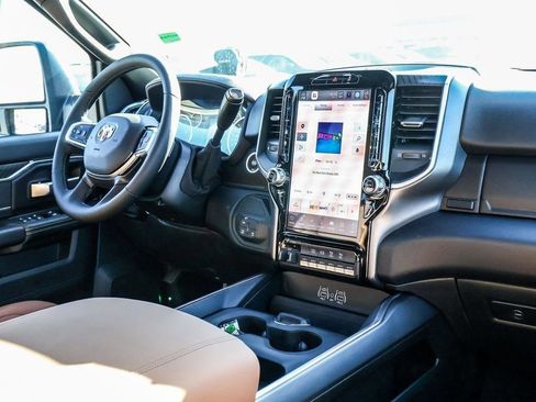 New 2025 RAM 2500 Big Horn AWD/4WD image 58