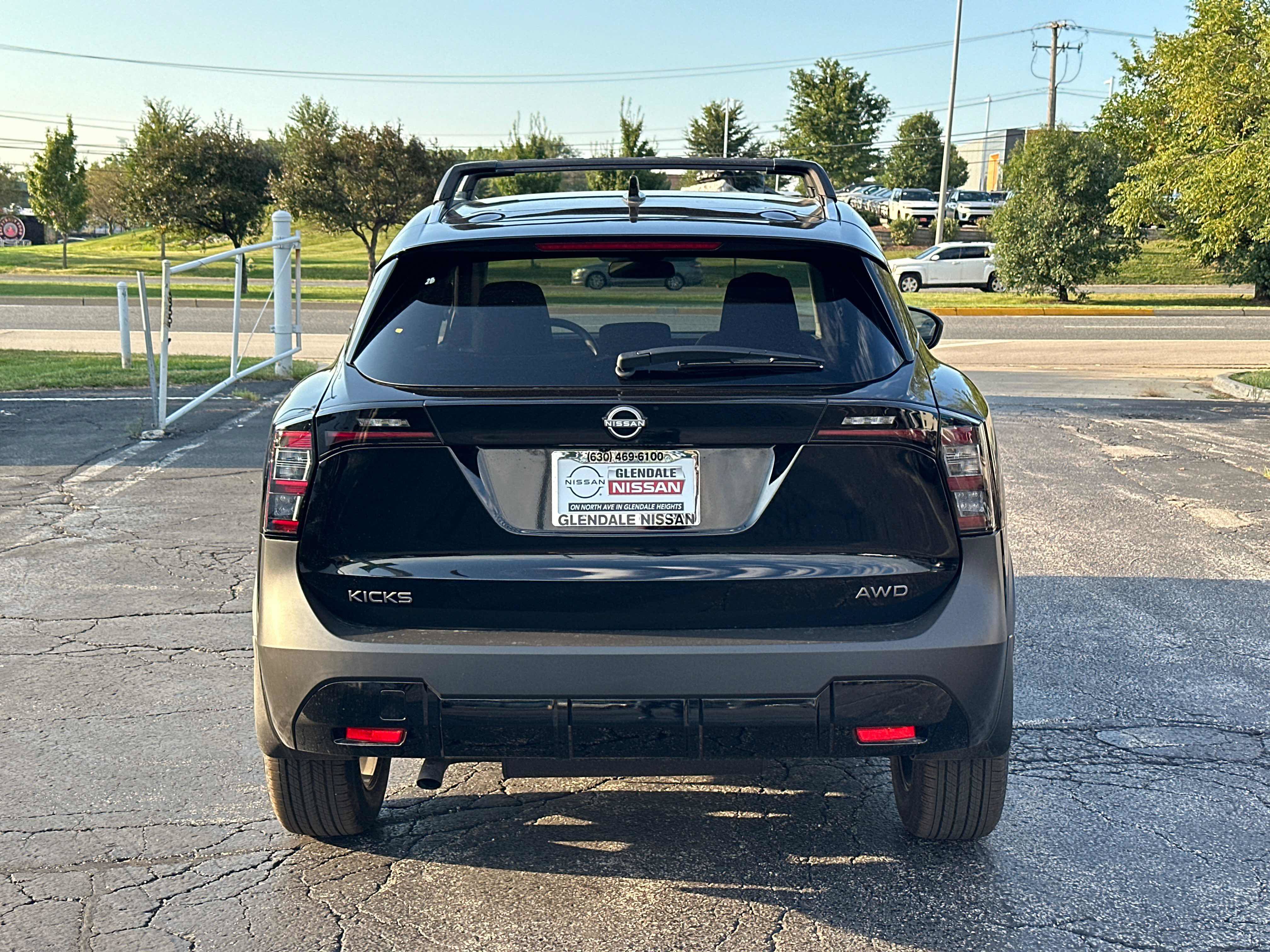 New 2027 Nissan Kicks SV AWD/4WD image 5