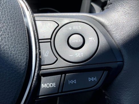 Used 2022 Toyota RAV4 XSE w/ XSE Grade Weather Package AWD/4WD image 21