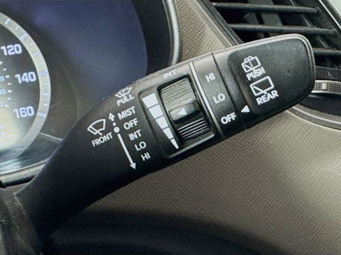 Used 2017 Hyundai Santa Fe Sport image 13