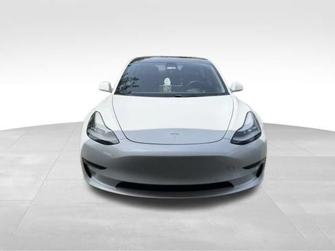 Used 2018 Tesla Model 3 Long Range RWD image 4