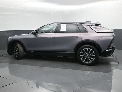 Used 2024 Cadillac Lyriq Sport AWD/4WD image 29