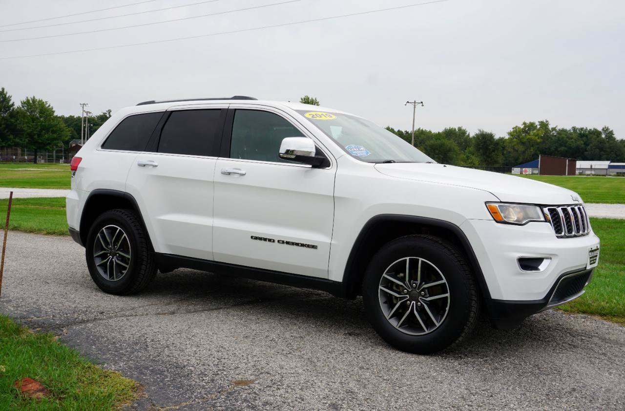 Used 2019 Jeep Grand Cherokee Limited AWD/4WD image 5