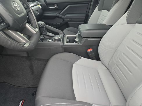 New 2026 Toyota Tacoma TRD Off-Road AWD/4WD image 9