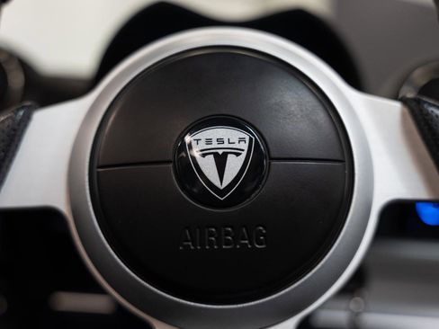Used 2008 Tesla Roadster RWD image 45