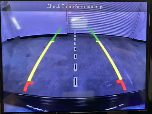 Used 2019 Jeep Grand Cherokee High Altitude image 18