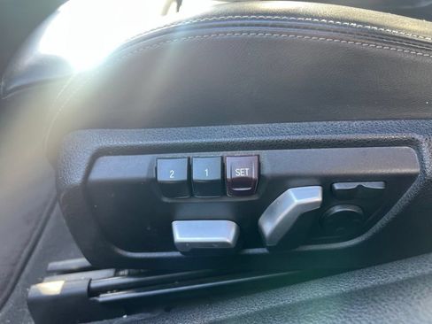 Used 2019 BMW M4 Convertible w/ Competition Package RWD image 18