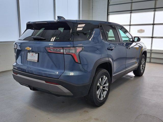 Used 2025 Chevrolet Equinox LT FWD image 5
