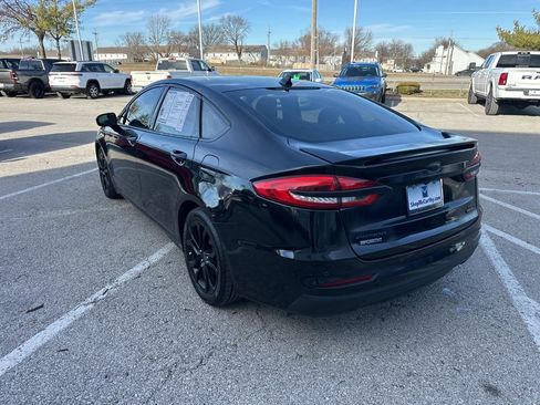 Used 2019 Ford Fusion SE w/ Equipment Group 151A image 23