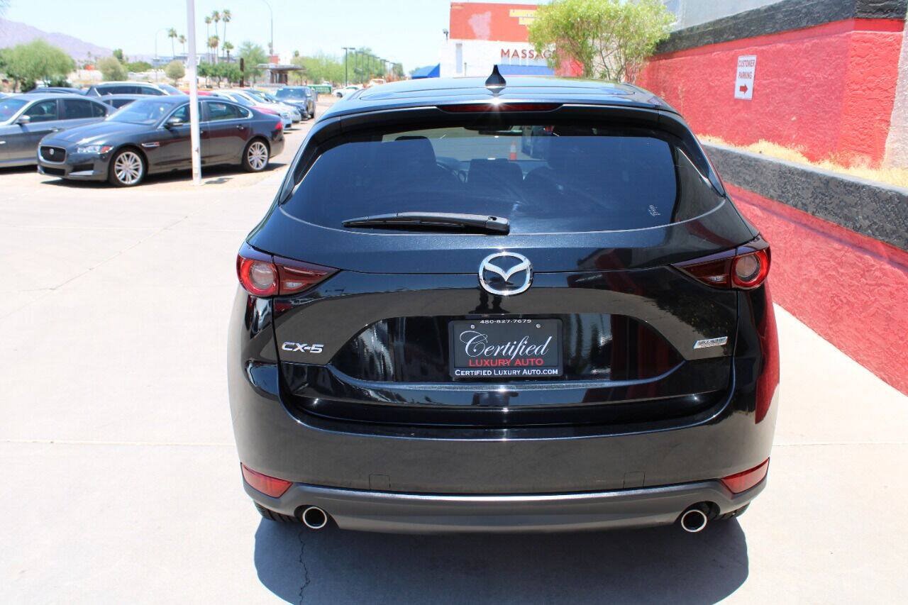 Used 2018 MAZDA CX-5 Touring w/ Preferred Equipment Package FWD image 4