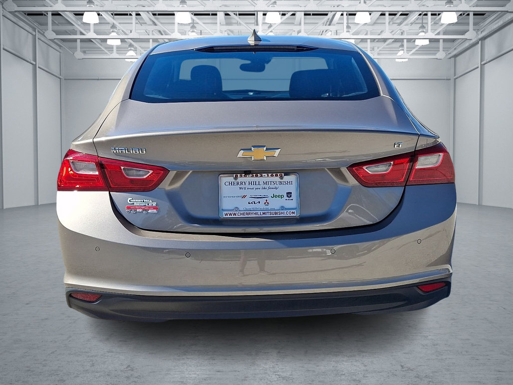 Used 2025 Chevrolet Malibu LT FWD image 8