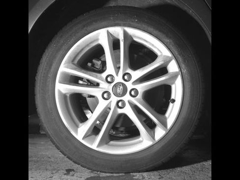 Used 2018 Ford Fusion S FWD image 11