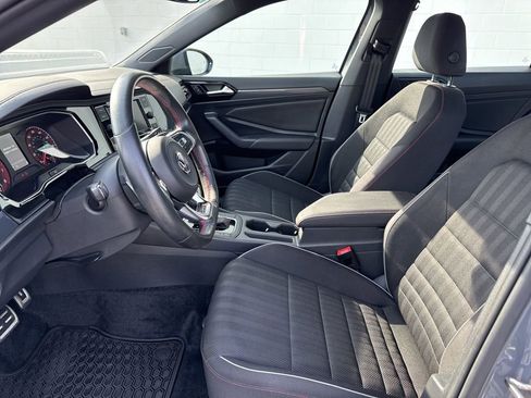 Used 2020 Volkswagen Jetta GLI image 20