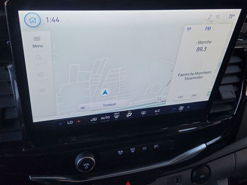 Used 2024 Ford Transit 350 XLT image 23