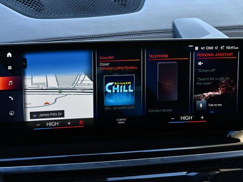 Certified 2023 BMW X7 xDrive40i w/ M Sport Package image 25