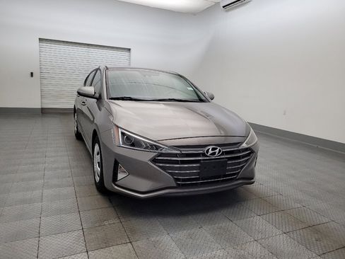 Used 2020 Hyundai Elantra SE w/ Cargo Package (C1) image 14