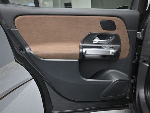 New 2026 Mercedes-Benz GLB 250 image 22