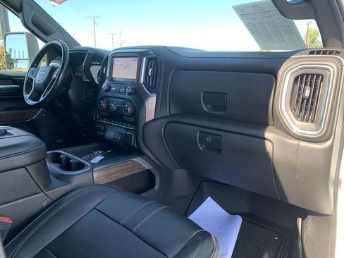 Certified 2022 Chevrolet Silverado 3500 High Country image 28