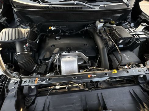 Used 2019 GMC Terrain SLT w/ Preferred Package AWD/4WD image 28