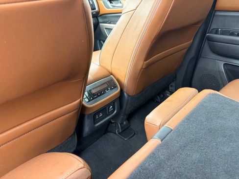 Certified 2024 Nissan Pathfinder Platinum w/ Cargo Package FWD image 29