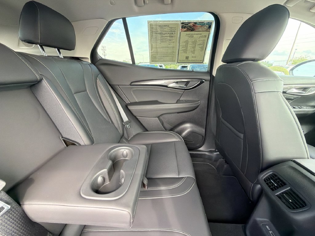 Used 2023 Buick Envision Essence AWD/4WD image 15