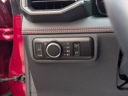 Used 2025 Ford Mustang GT Premium image 41