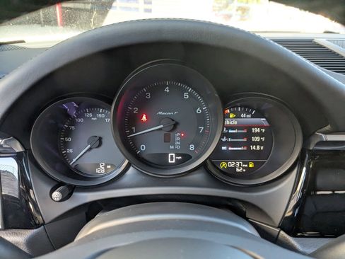 New 2026 Porsche Macan Turbo AWD/4WD image 16