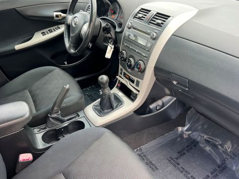 Used 2010 Toyota Corolla S FWD image 16
